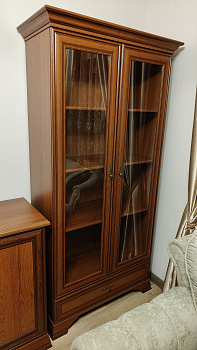 Витрина Kentaki каштан