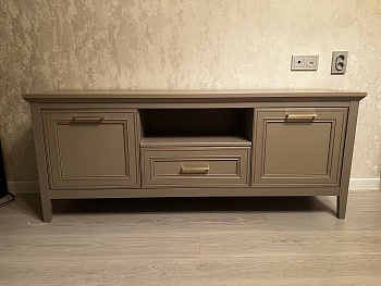 Тумба под телевизор Classic глиняный серый