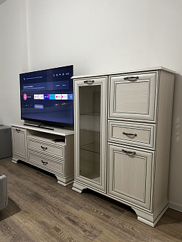 Тумба под телевизор Tiffany вудлайн кремовый RTV 1D2SN