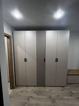 Шкаф Modern персидский жемчуг/дуб наварра 2D